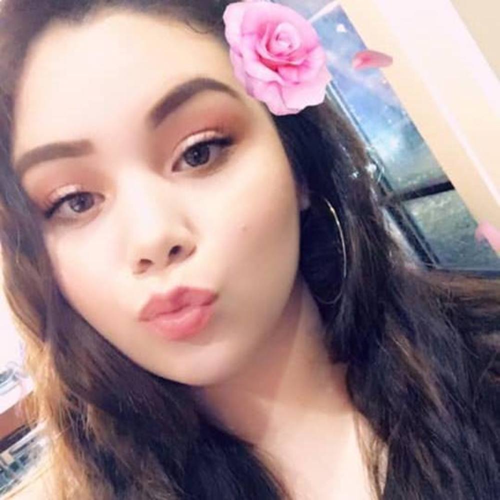 Meet your Posher, Micaela
